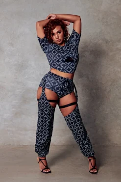 Leggings & Bikers*CXIX 119 Chaps - Black With Print