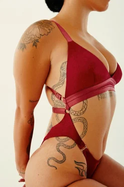 Body & Jumpsuits*CXIX Aphrodite Bodysuit - Maroon Suede