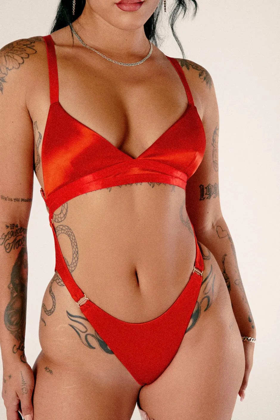 Body & Jumpsuits*CXIX Aphrodite Bodysuit - Red Satin