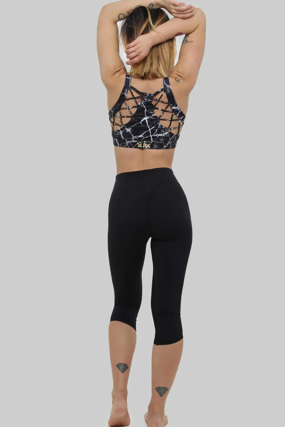 Leggings & Bikers*CXIX Capri Leggings: Classique Black