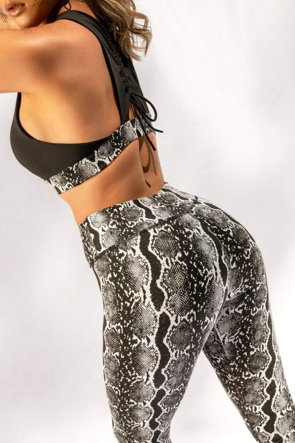 Gecko Grip™ Apparel*CXIX Gecko Grip™ Leggings: Black Mamba