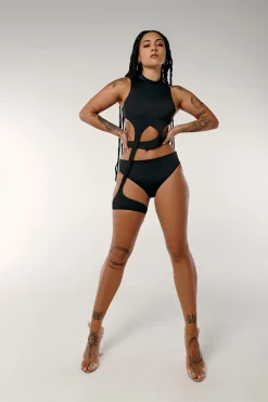 High Waisted Bottoms*CXIX High Waist Bottom - Black