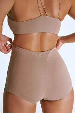Leggings & Bikers*CXIX Luxlounge Booty Shorts -Taupe