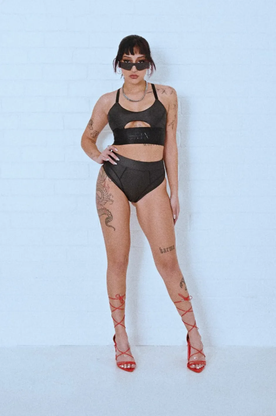 Tees & Tops*CXIX Riding Solo Sports Bra - Black