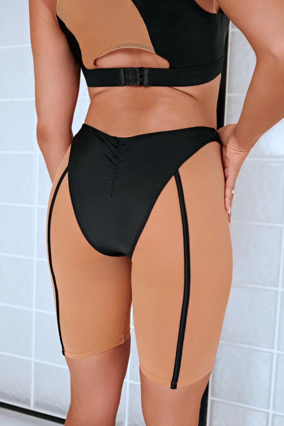 Leggings & Bikers*CXIX Silhouette Biker Shorts - Black With Cream Mesh