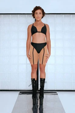 Tees & Tops*CXIX Silhouette Plunge Bralette - Black With Cream Mesh
