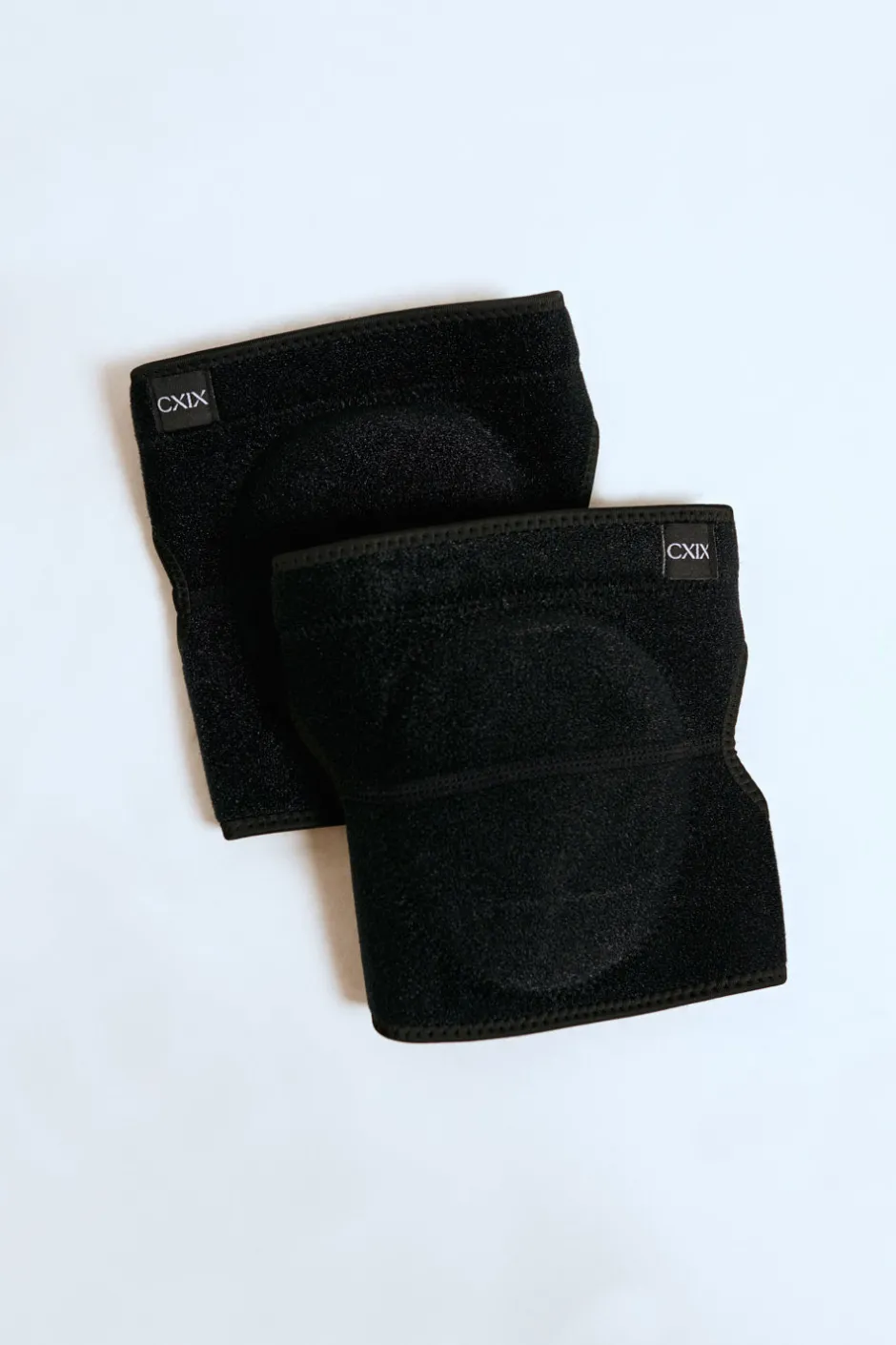 Kneepads & Accessories*CXIX Velcro Knee Pads: Black